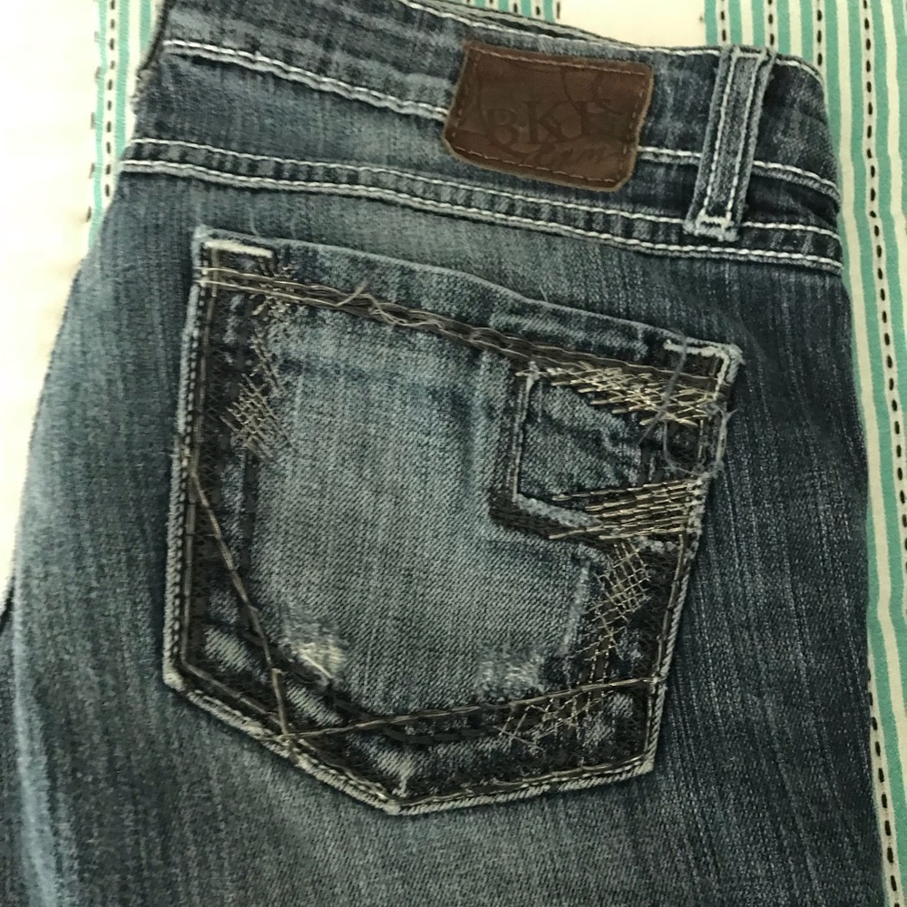 Buckle Jeans